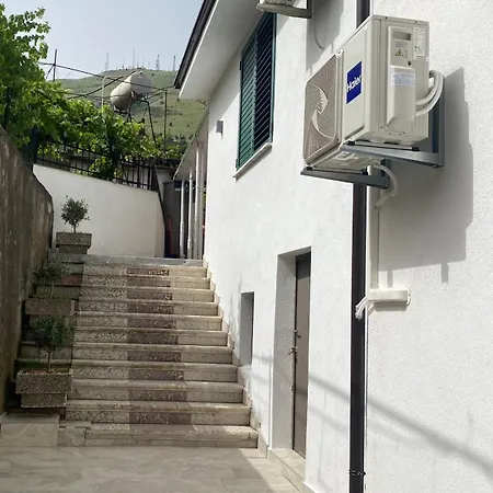 Dom wakacyjny Center Lake House *