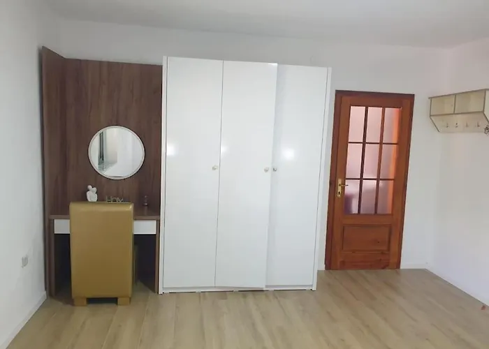 Center Lake House Holiday home *