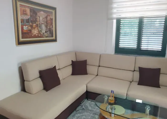 Center Lake House * Shkoder