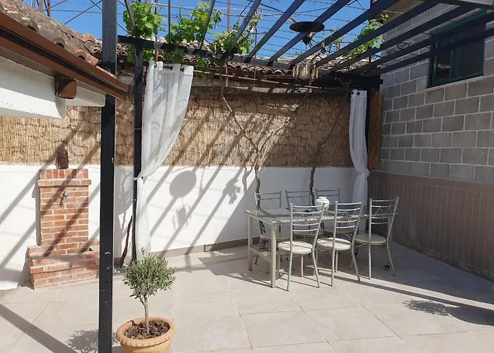 Center Lake House Holiday home Shkoder