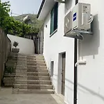Tatil Evi Center Lake House *